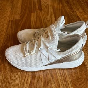 Under Armour womens shoes